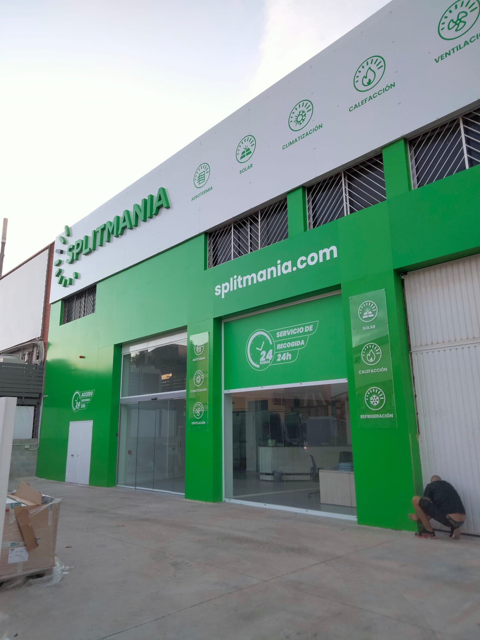 PHOTO-2022-10-10-12-26-04